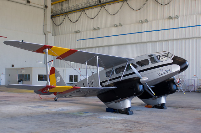 De Havilland DH-89 , Fotografia de jmiguel
