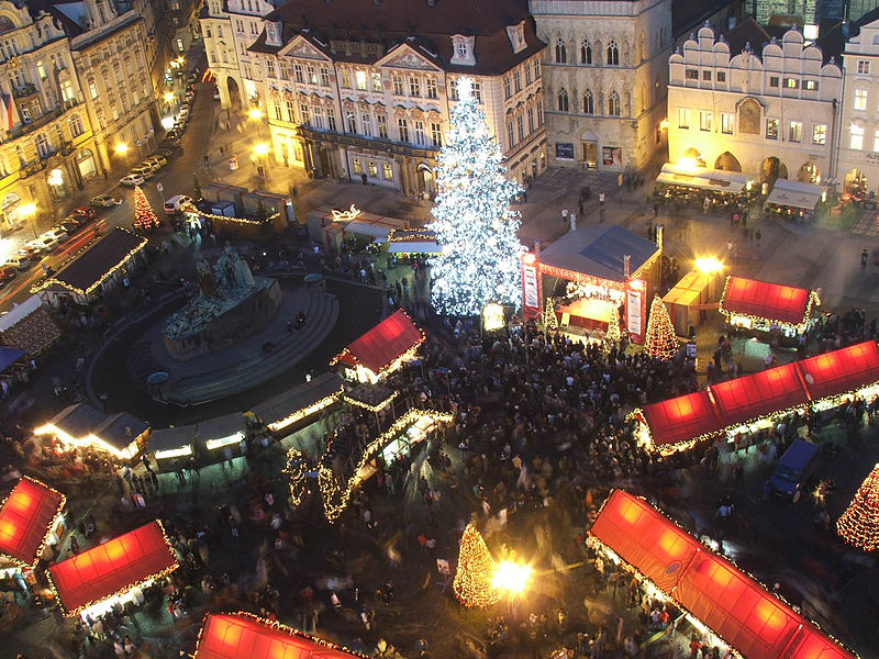 L2F Nov 13 pic Czech Prague Christmas market Wikipedia Hynek Moravec