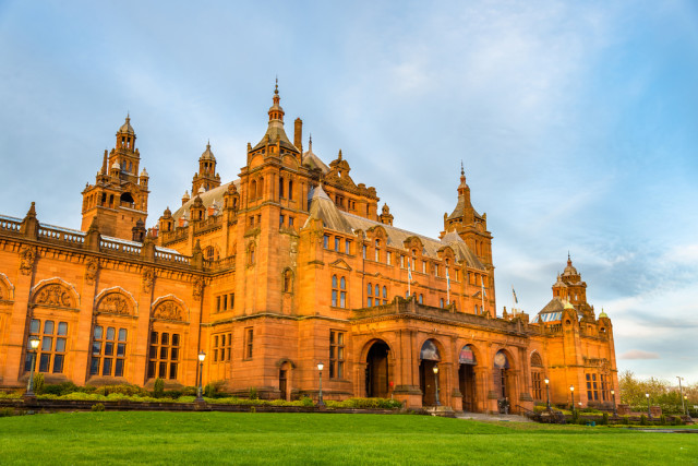 UK Britain Scotland Kelvingrove Museum Glasgow Leonid Andronov shutterstock_292544549