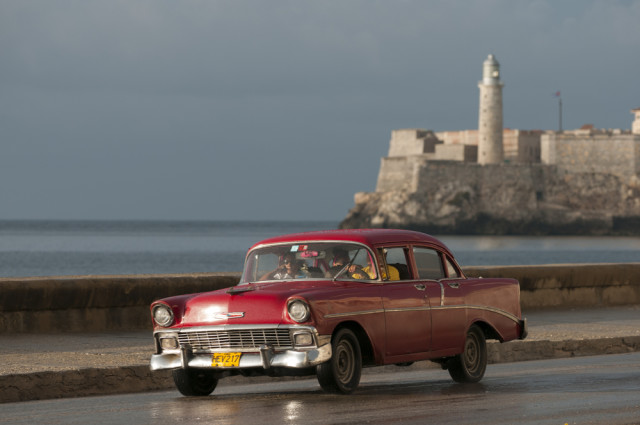Cuba Havana Morro-Malecón-old car lazyllama shutterstock_279160181