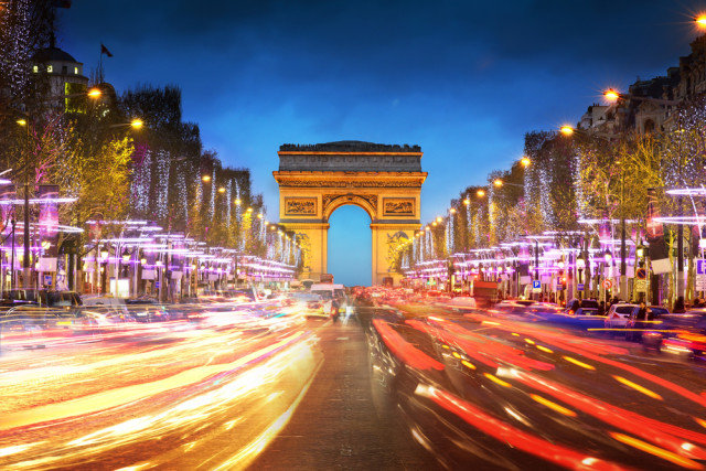 senior boomer travel Paris France IM_photo shutterstock_124132723