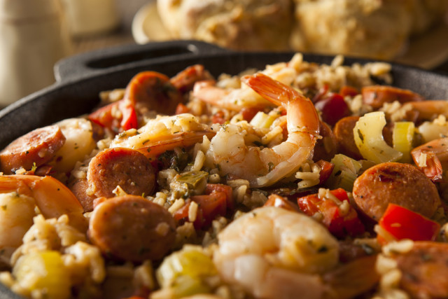 cooking schools classes New Orleans Cajun jambalaya shutterstock_250649422