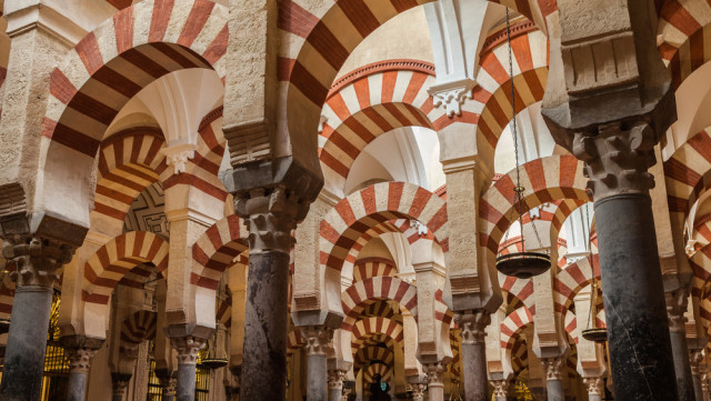 Spain Islamic Moors Córdoba Mezquita PerseoMedusa shutterstock_282936155