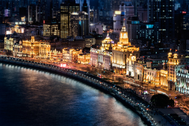 China Shanghai Bund night Yang Wei Chen shutterstock_380651038