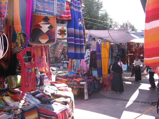 Ecuador Otovalo market scene Sputnikcccp Wikipedia