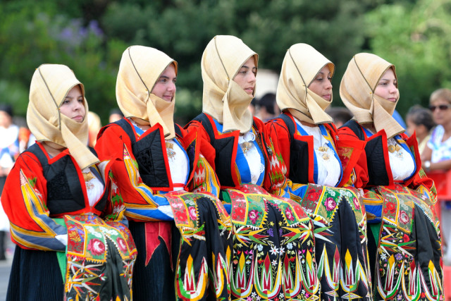 Italy Sardinia traditional costumes Francescomoufotografo shutterstock_317771699