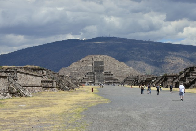 Mexico Teotihuacan Fernando Pallares shutterstock_185431256