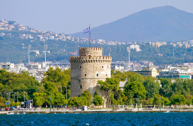 Greece Macedonia Thessaloniki White Tower Alexander Mazurkevich shutterstock_136892735