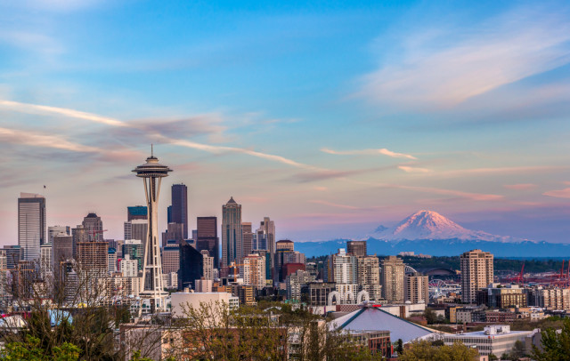 USA Washington Seattle skyline kan_khampanya shutterstock_191032193