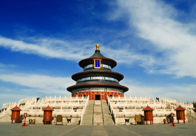 l2f-oct-16-pic-china-beijing-temple-of-heaven-fotohunter-shutterstock_31943836