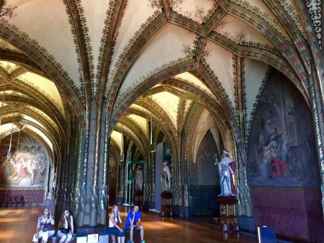 l2f-oct-16-pic-germany-saxony-meissen-castle-interior-dpa