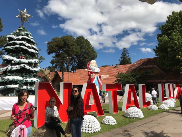 🎄WORLD'S BEST CHRISTMAS CELEBRATIONS NATAL LUZ GRAMADO BRAZIL 🎄 