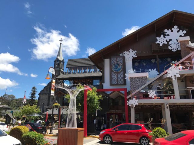 🎄WORLD'S BEST CHRISTMAS CELEBRATIONS NATAL LUZ GRAMADO BRAZIL 🎄 