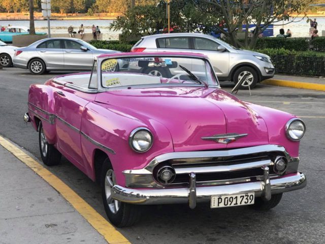 L2F Jan 17 pic Cuba Havana classic cars pink Cadillac