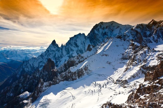 l2f-jan-17-pic-italy-mont-blanc-couemayeur-alexey-u-shutterstock_372410008