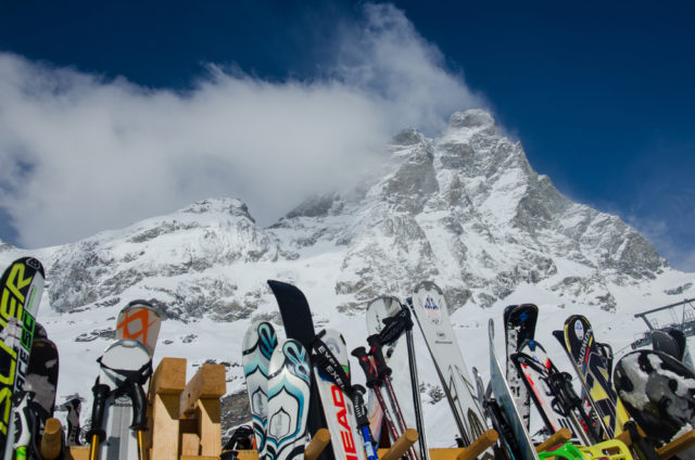 l2f-jan-17-pic-italy-winter-cervinina-matterhorn-shutterstock_514725289