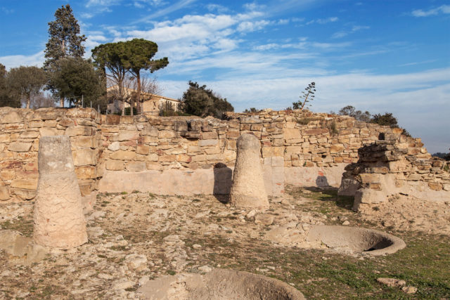 L2F Jan 17 pic Spain Iberians Girona Ullastret ruins shutterstock_369056687