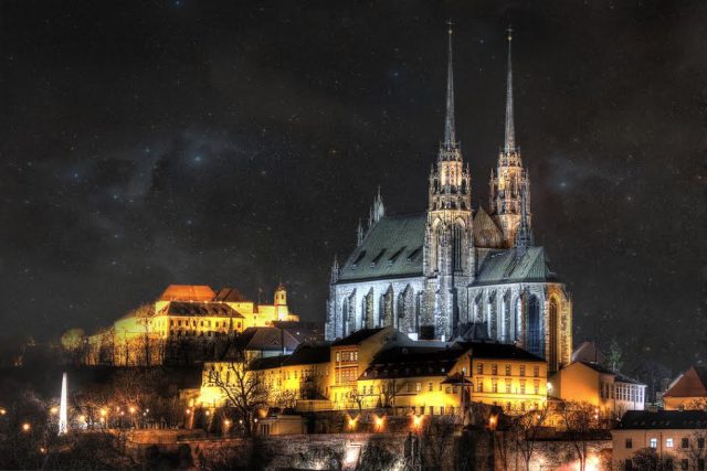 L2F Apr 17 pic Czech Brno Petrov Hill cathedral fortress Tomas Luka Shutterstock