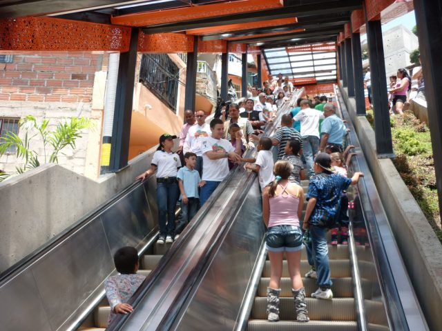 L2F Apr 17 pic Colombia Medellin escalators Telemedellin flickr