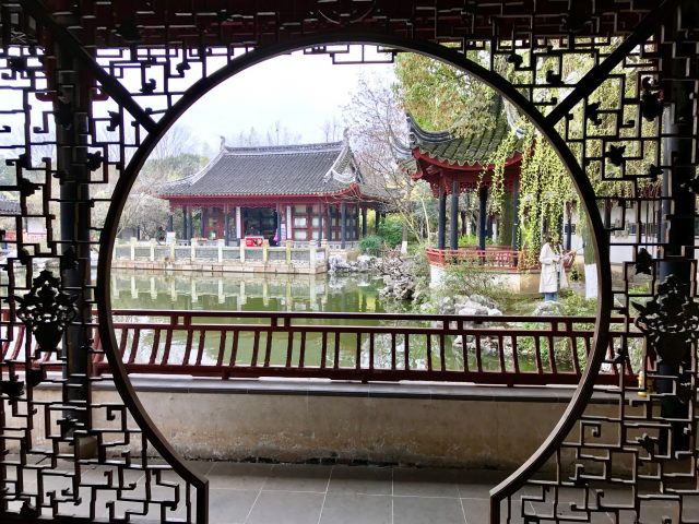 L2F May 17 pic China water towns Tongli framed garden