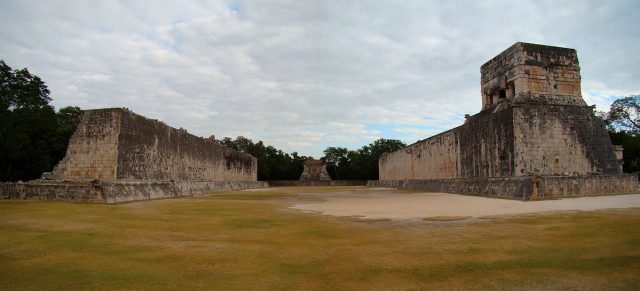 L2F Jun 17 pic Mexico Yucatan Chichen Itza ball court