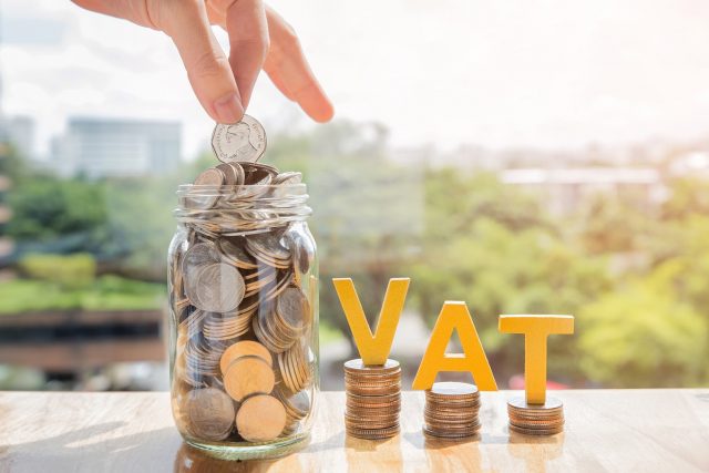L2F Nov 17 pic VAT value added tax return shutterstock_709081576