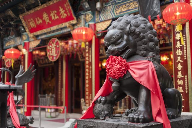 L2F Mar 18 pic China Hong Kong Wong Tai Sin Temple shutterstock_130803617