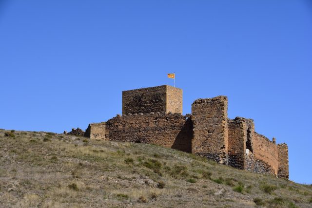 L2F Jul 18 pic Aragon Trasmoz castle shutterstock_638125174