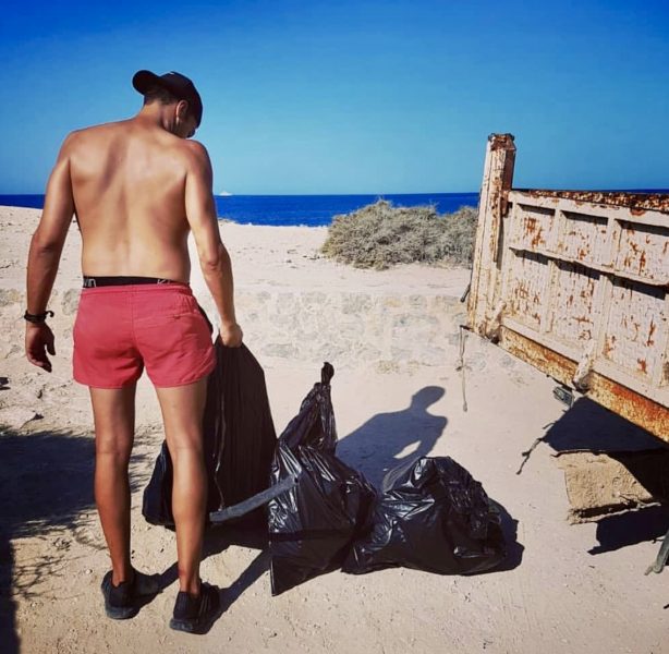 L2F Sep 18 pic Spain Ibiza Nature Project beach cleanup