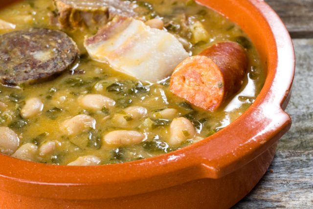 L2F Oct 18 pic Spain Cantabria gastronomy fabada shutterstock_86391613