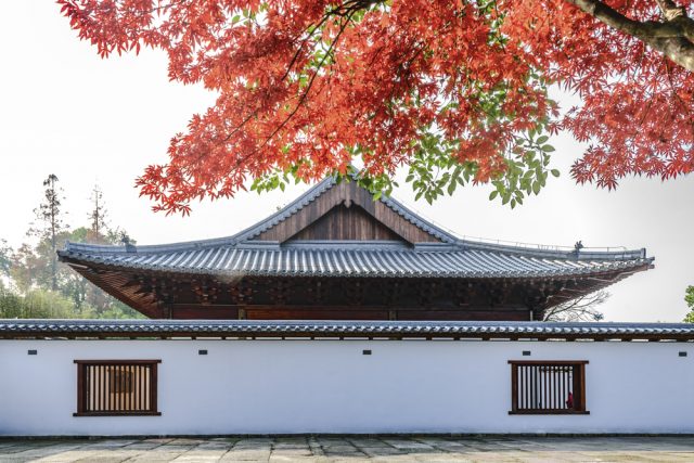 L2F Sep 18 pic China Hangzhou West Lake Jingci Temple shutterstock_558757516