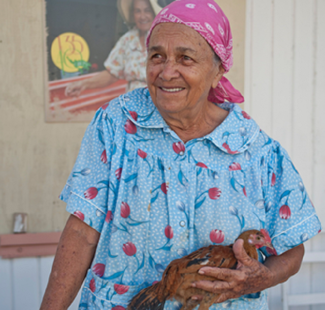 L2F May 19 pic Puerto Rico dining travel book old lady with chicken