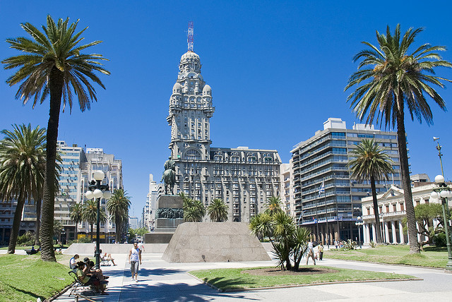 Plaza Independencia, Montevideo, Uruguay